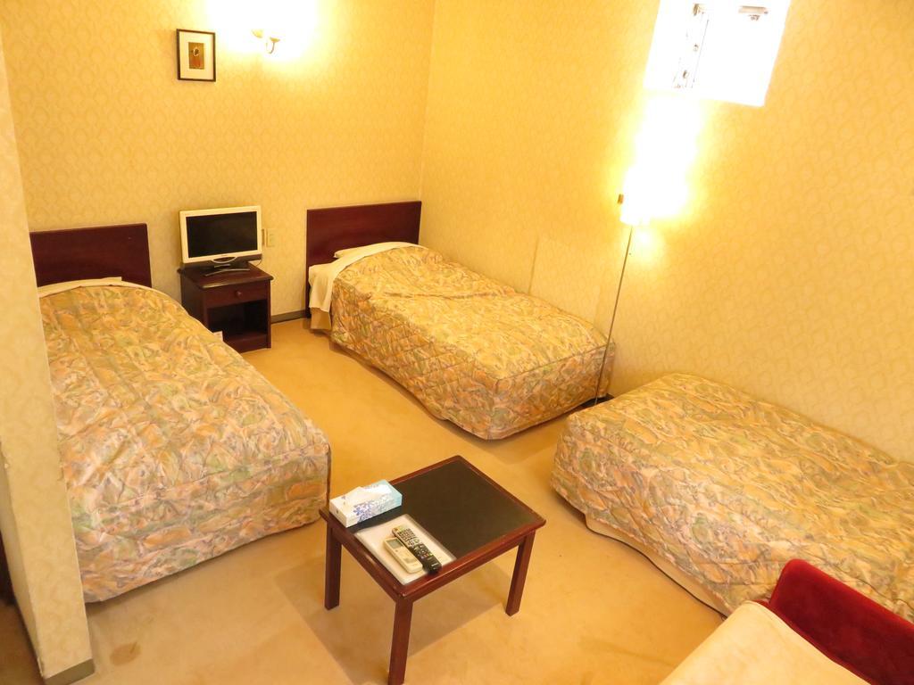 Nikko Pension L'Escale Екстериор снимка